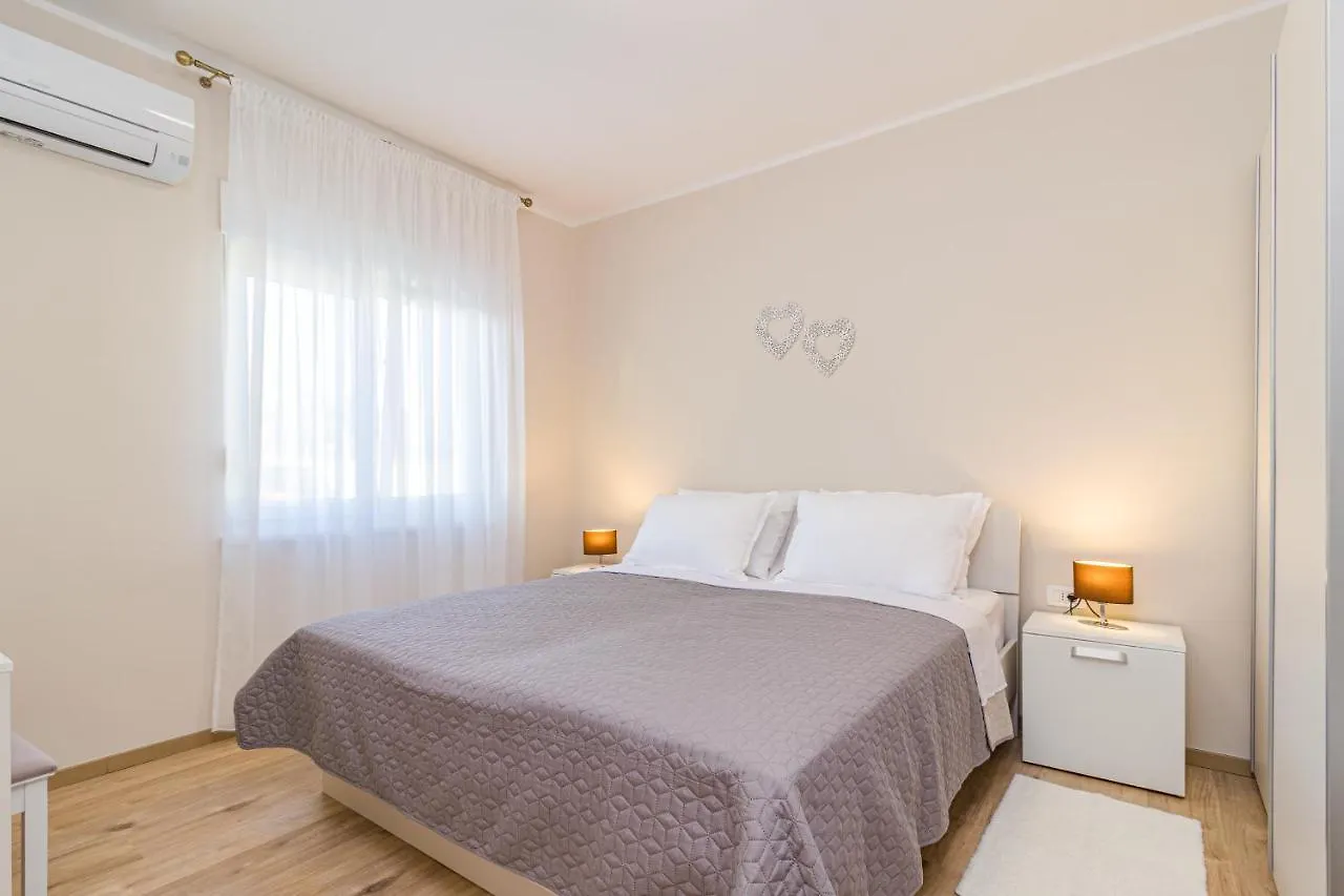 Apartments Mirjana Medulin 2